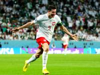 莱万多夫斯基在德国队比赛中败北，挺进下一轮引发热议！的简单介绍