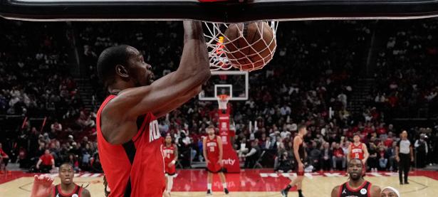 杜兰特连续五场比赛得分超过爆冷，公牛挑战极限！的简单介绍