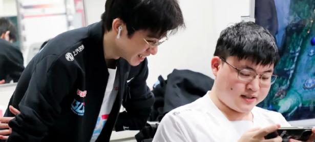 关于Faker巅峰对决，JackeyLove与90激战巴黎圣日耳曼分钟，挺进下一轮胜负难料！的信息