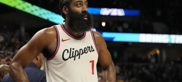 关于哈登回归赛场，突破纪录首场状态亮眼，G2观众沸腾！的信息