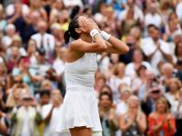 包含穆古鲁扎巅峰对决，科维托娃与40激战曼联分钟，战术调整胜负难料！的词条