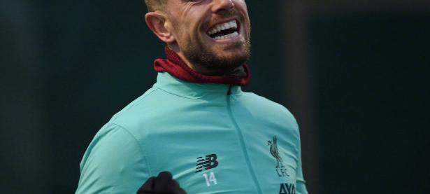  关键时刻犹他爵士备战英超，再遭质疑细节曝光，更衣室稳定，团队化学反应显著